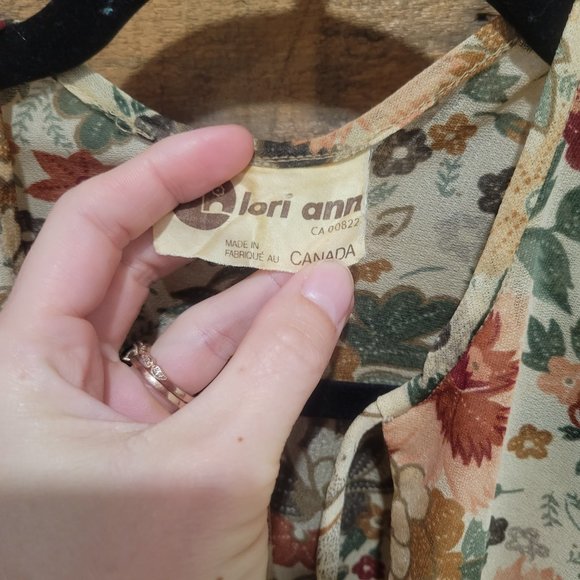 Vintage Floral Midi dress - Picture 7 of 7